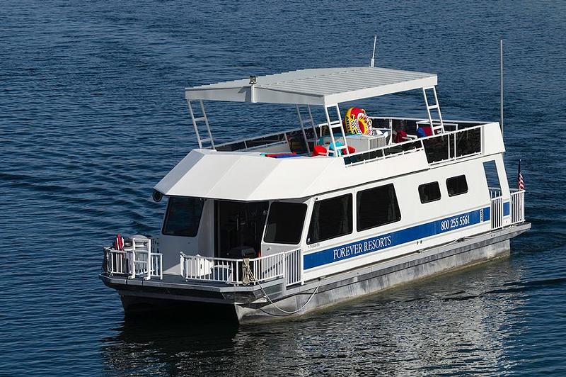 50-foot Forever 8 Houseboat