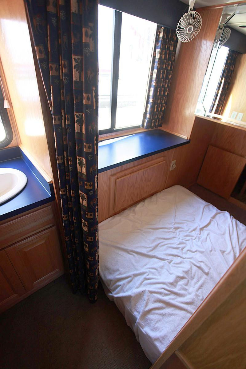 58 Foot Juniata Houseboat