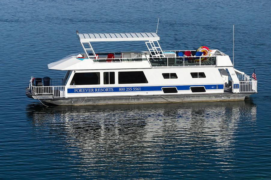 59foot Deluxe Houseboat