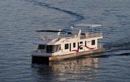 75 Excursion Houseboat