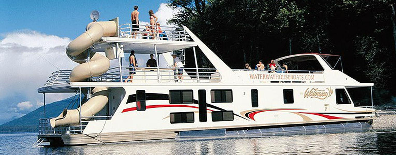 75 Genesis Houseboat