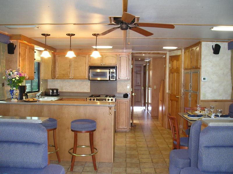 Constellation Houseboat