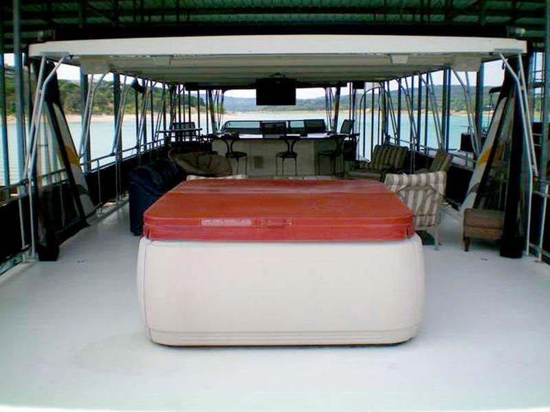For Play Class Houseboat