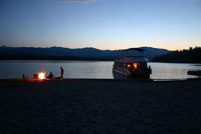 Top Things to do at Lake Koocanusa!