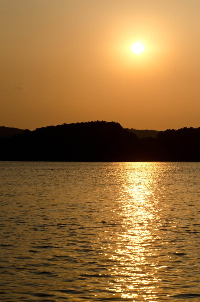 Golden sunsets at Lake Ouachita