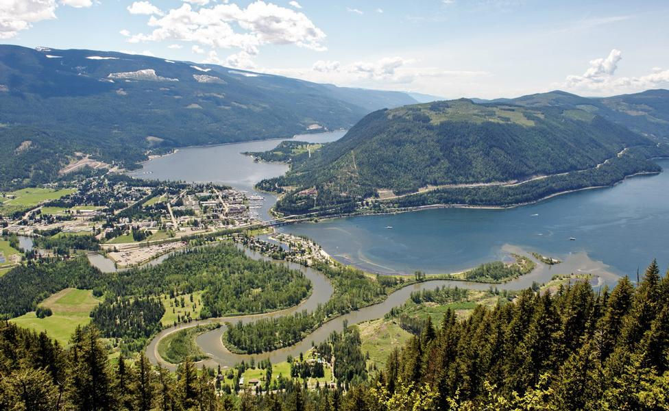 Lake Shuswap blending with the community