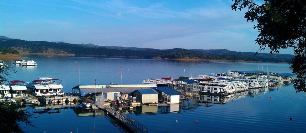 new melones boat rental overlooking new melones lake marina new melones boat rental overlooking new melones lake marina