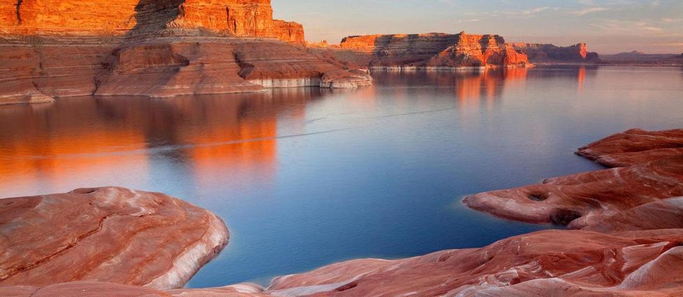 Lake Powell Houseboat Rentals and Vacation Information