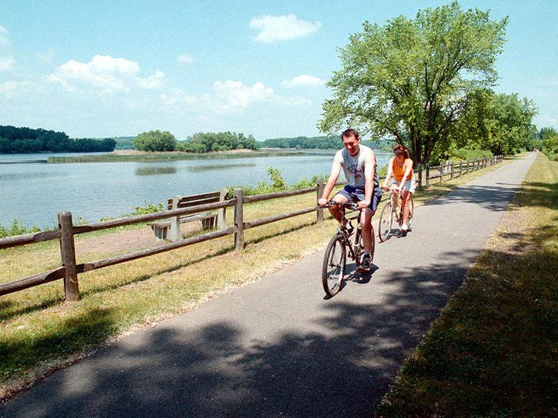 The canal has many bike trails that parallel the water Photos