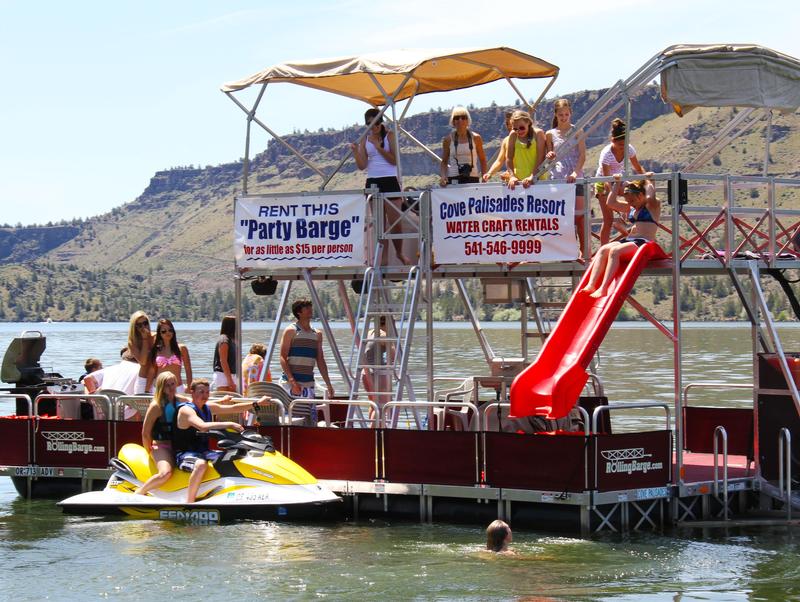 Rent a party barge on Lake Billy Chinook Photos