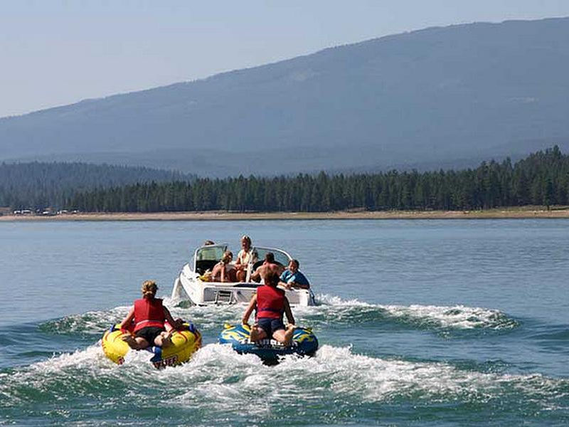 Lake Koocanusa Houseboat Photos Pictures