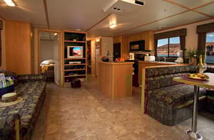 46 Expedition Class Houseboat