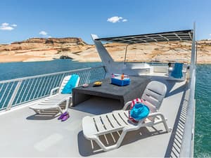 48 Navigator Class Houseboat