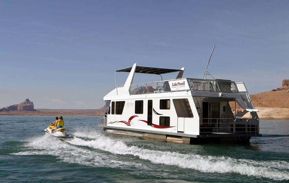 48 Navigator Class Houseboat