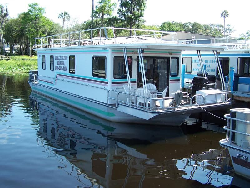 53 Foot 10 Sleeper Executive Houseboat