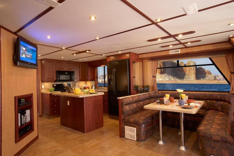 54 Escape Houseboat