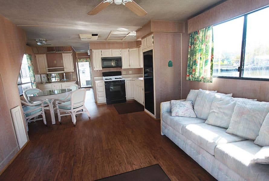 58 Foot As Time Goes By Houseboat