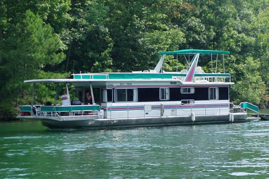 60 Discoverer Houseboat
