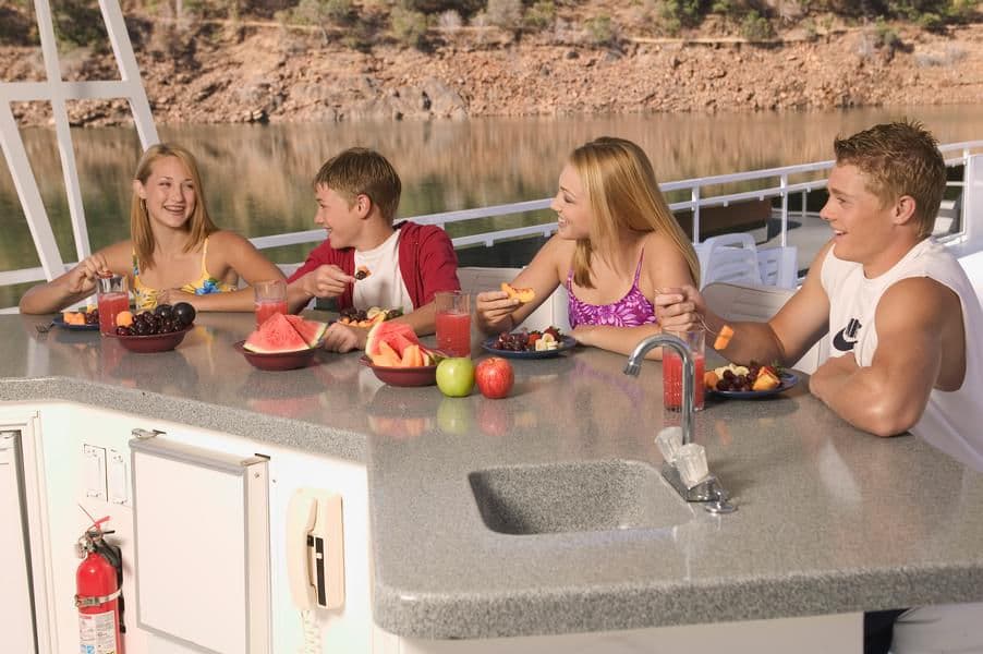 70 Foot Titanium Houseboat