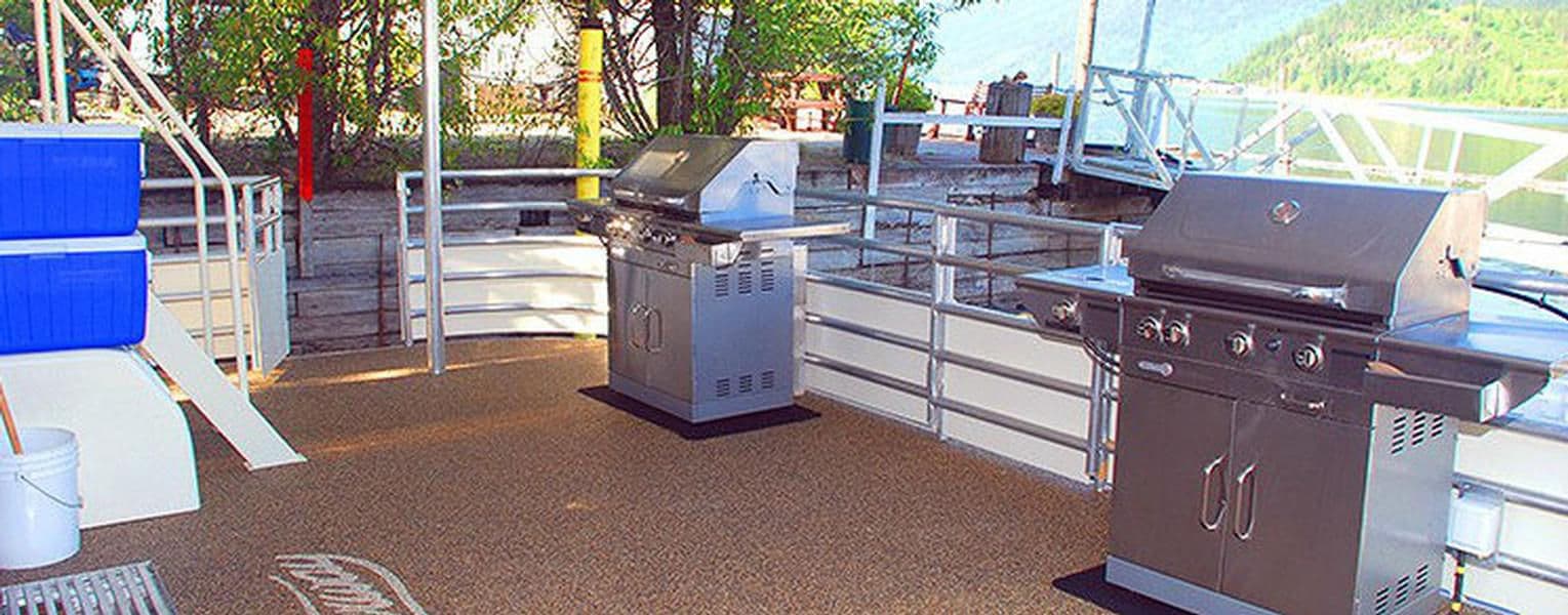 94 Legacy Houseboat