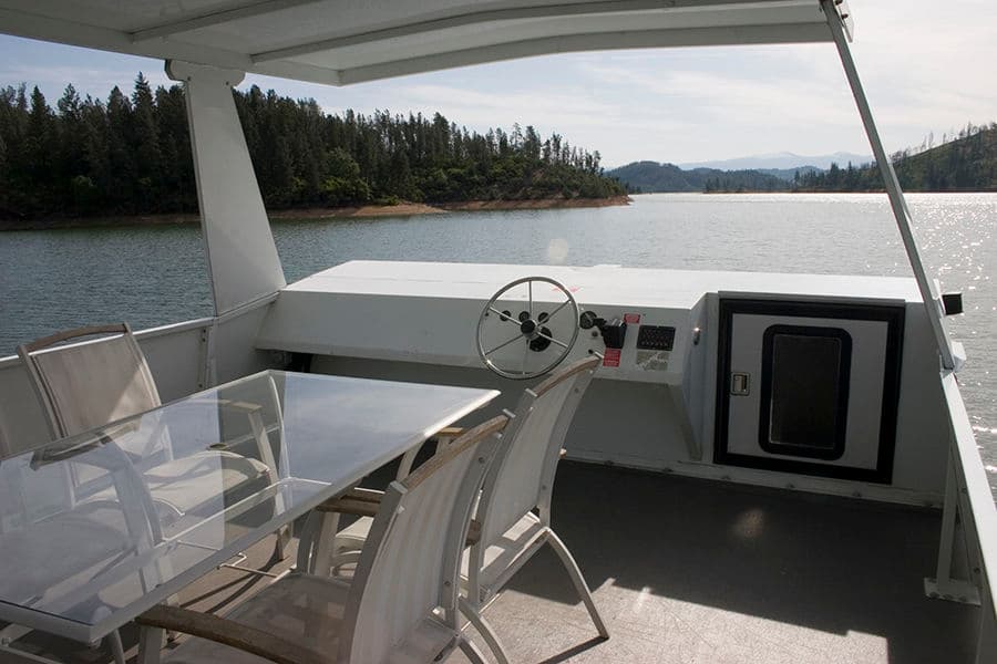 Voyager II Houseboat