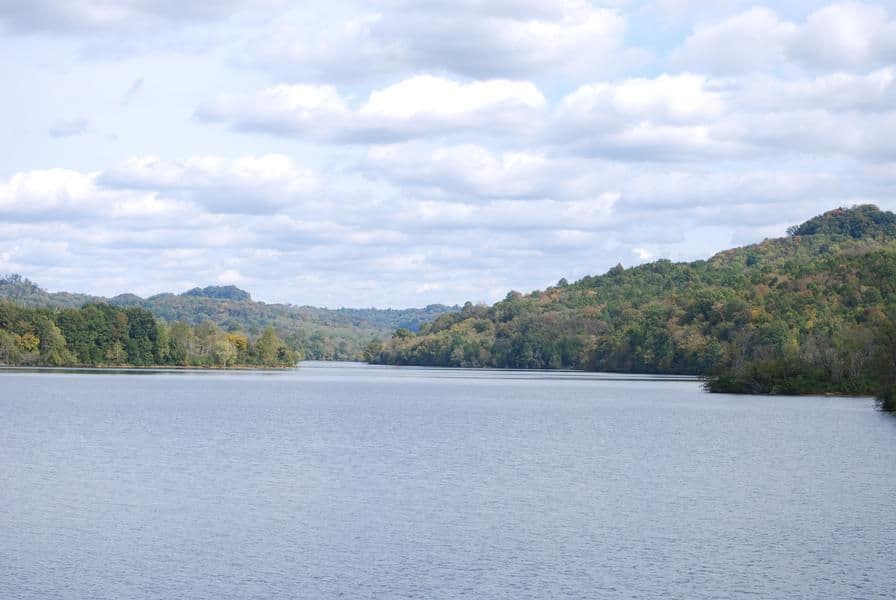 Vast blue skies and water provide the perfect canvas for houseboating