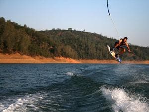 Houseboating in California