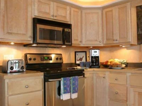State Dock 900 Houseboat