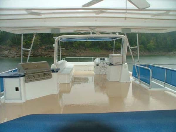 State Dock 950 “Luxury Cat” Houseboat