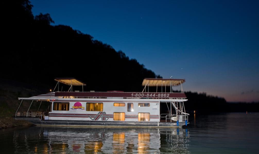 Tranquility Houseboat
