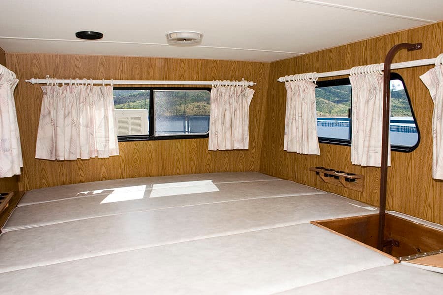 Royal Star Houseboat