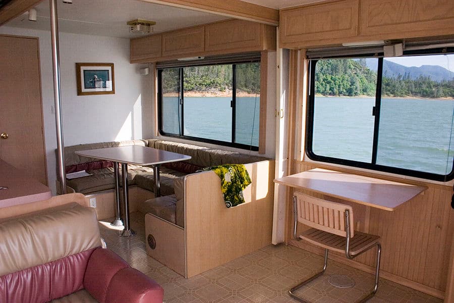Voyager II Houseboat