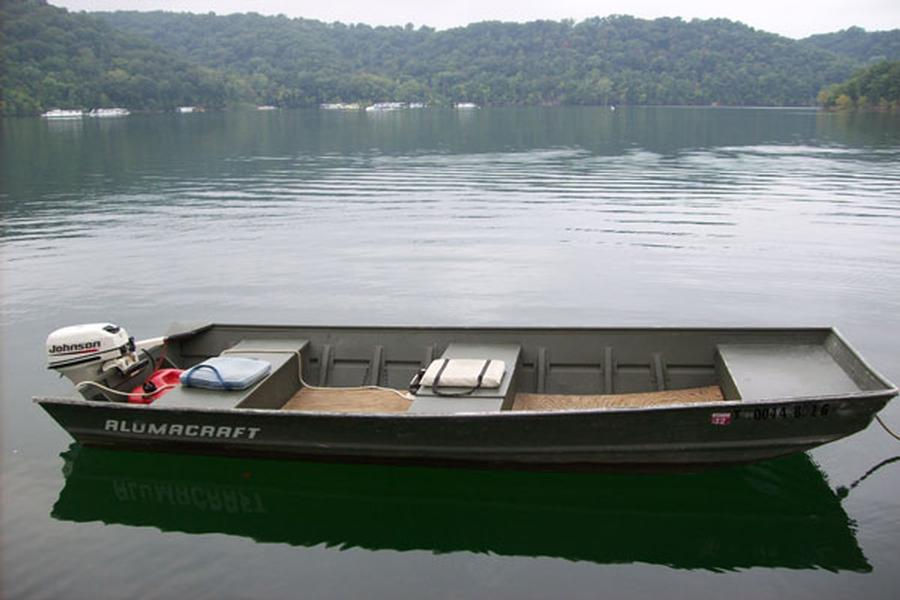 14 Foot Aluminum Johnboat.