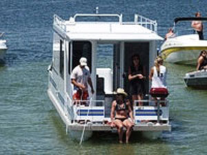 30 Foot Houseboat