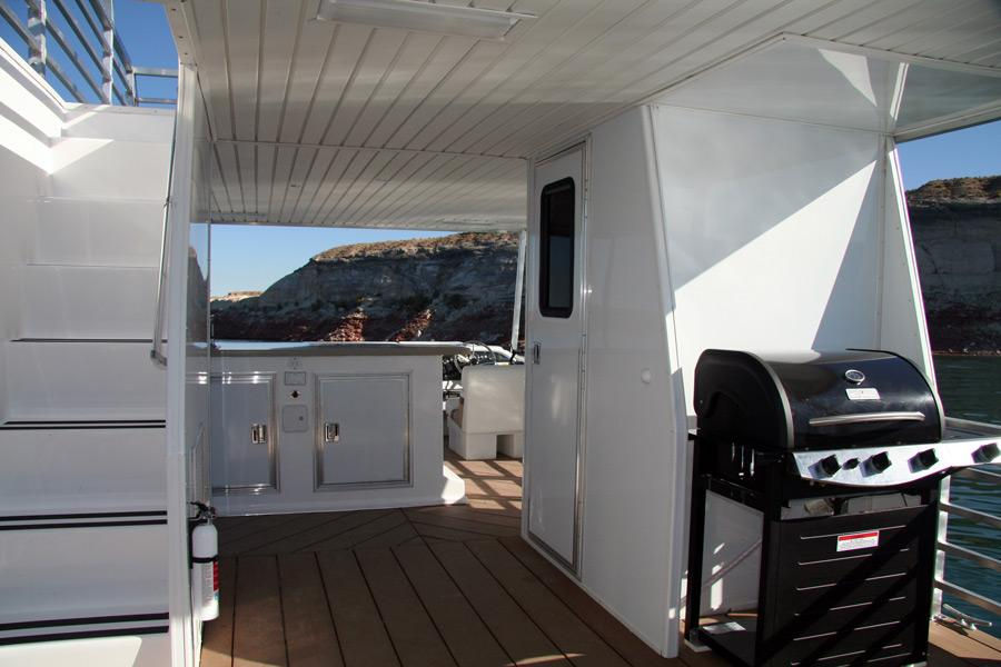 36 foot Weekender Patio Boat Houseboat