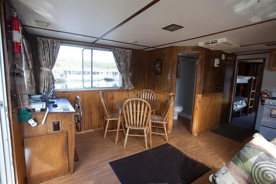 40 Jeffey Houseboat