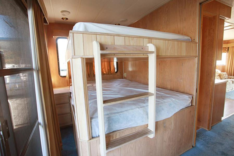 46 Foot Minnow Houseboat