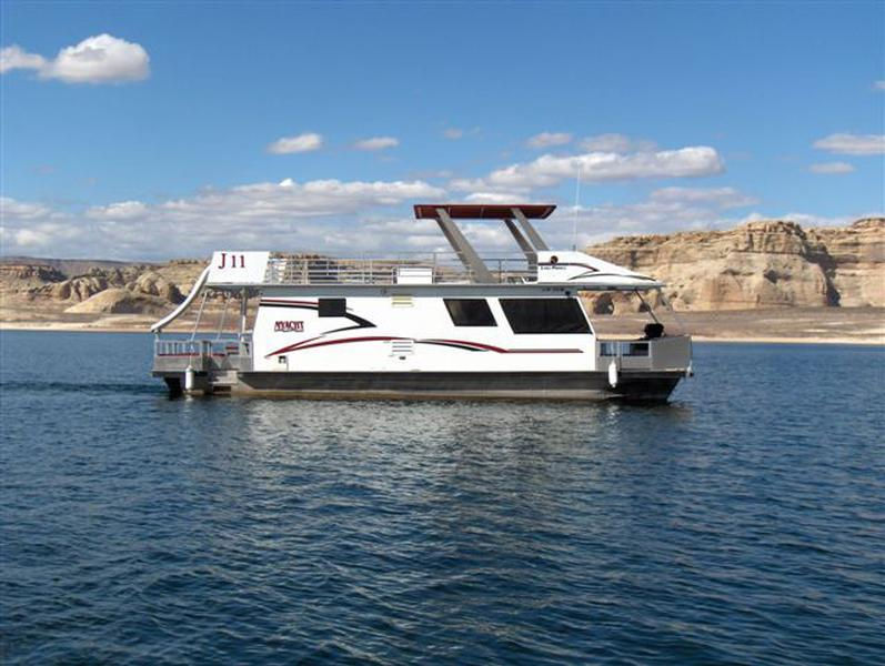 46 Voyager Class Houseboat