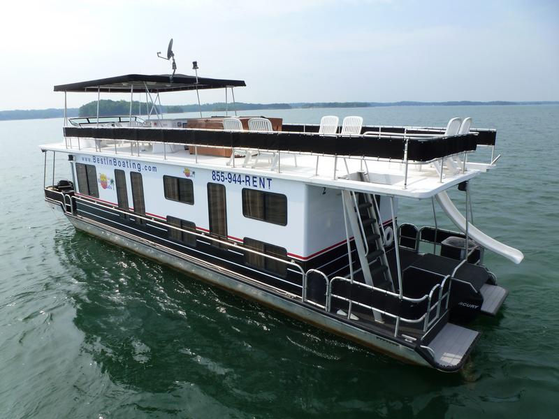 53 Foot Deluxe Houseboat