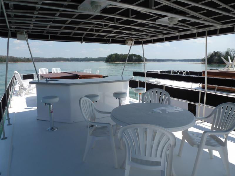 53 Foot Deluxe Houseboat