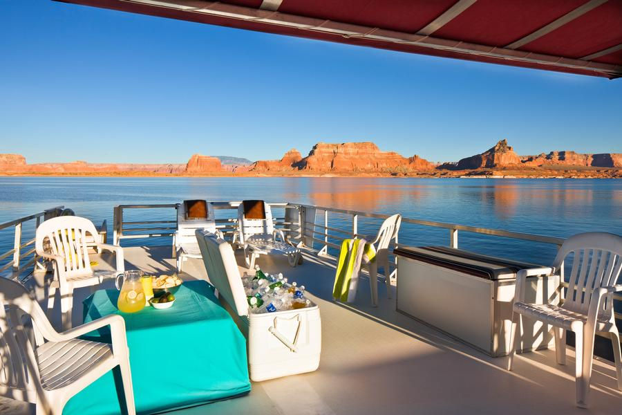 53 Adventurer Class Houseboat