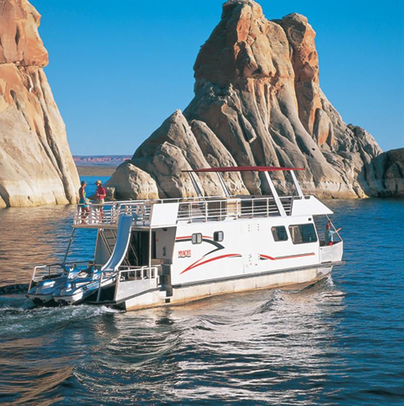 53 Adventurer Class Houseboat