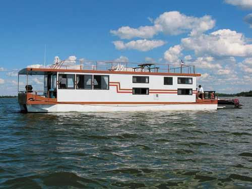 54 Foot Houseboat