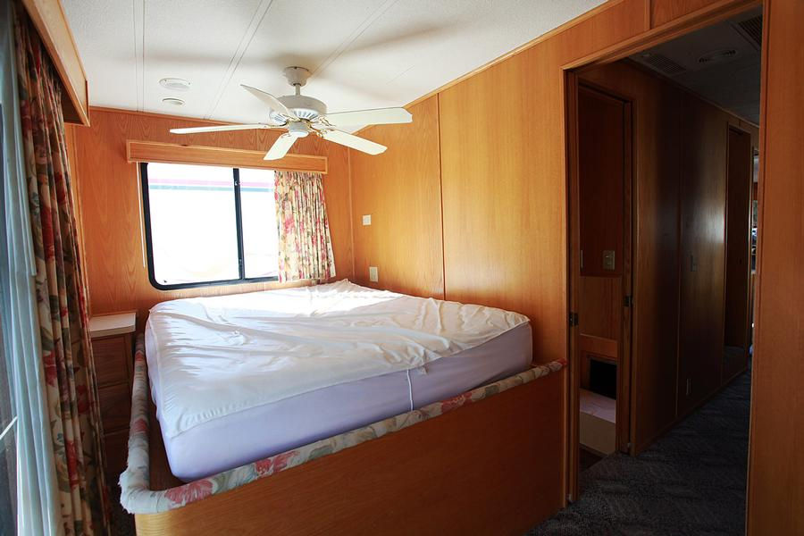 58 Foot Raystowner Houseboat