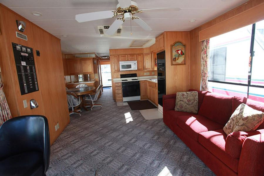 58 Foot Raystowner Houseboat