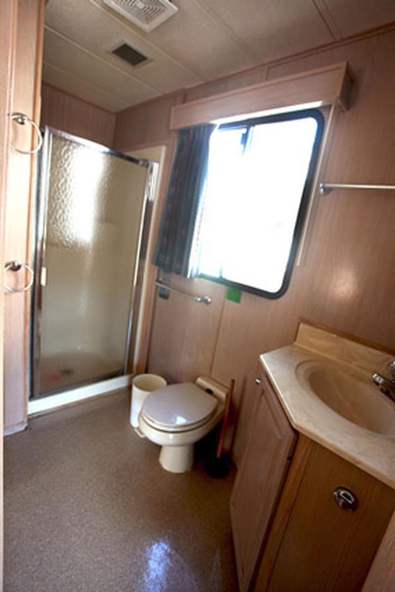 58 Foot Weekender Houseboat