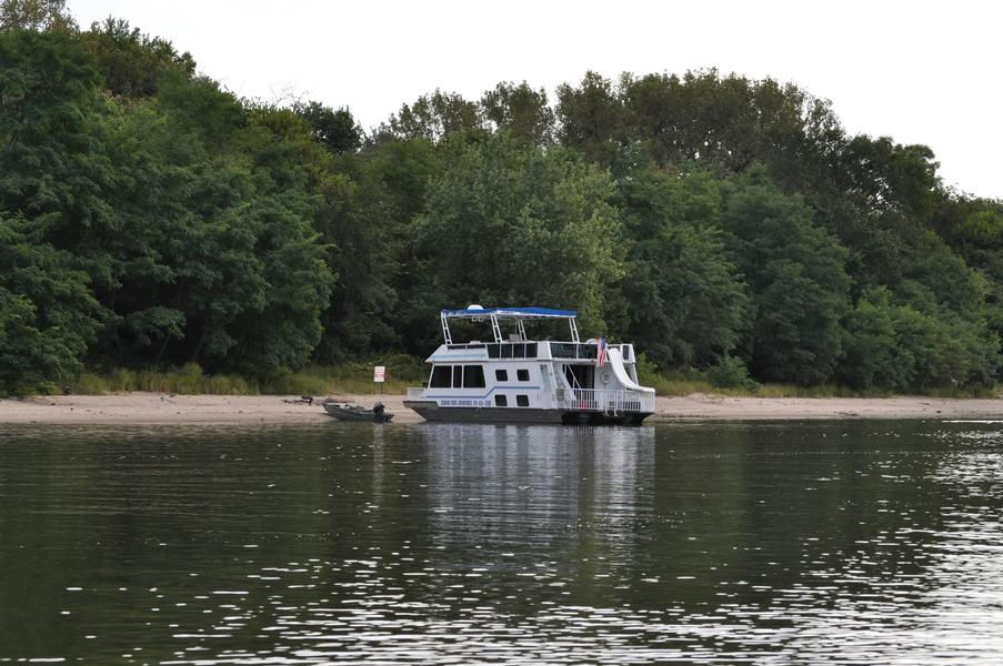 60 Foot Admiral Series Houseboat