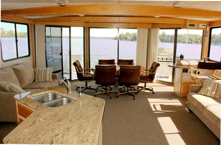 60 Foot Cruiser Houseboat