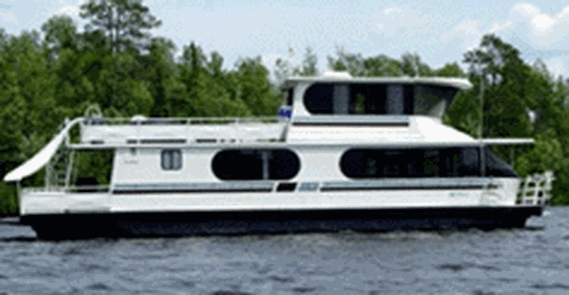 65 Foot Executive Houseboat