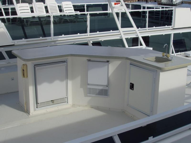 70 Foot Titanium Houseboat